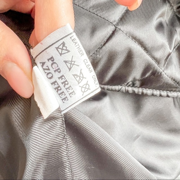 NWOT Crew Outfitters black crew bomber jacket - Picture 14 of 14